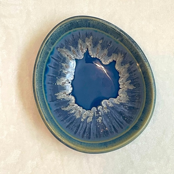 Other - Beautiful blue pottery dish